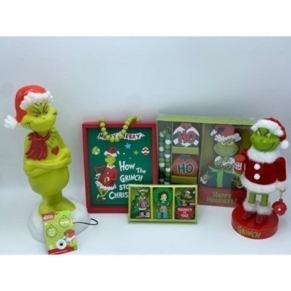 Dr. Seuss The Grinch Who Stole Christmas Garland 8 FT - Picture 8 of 8